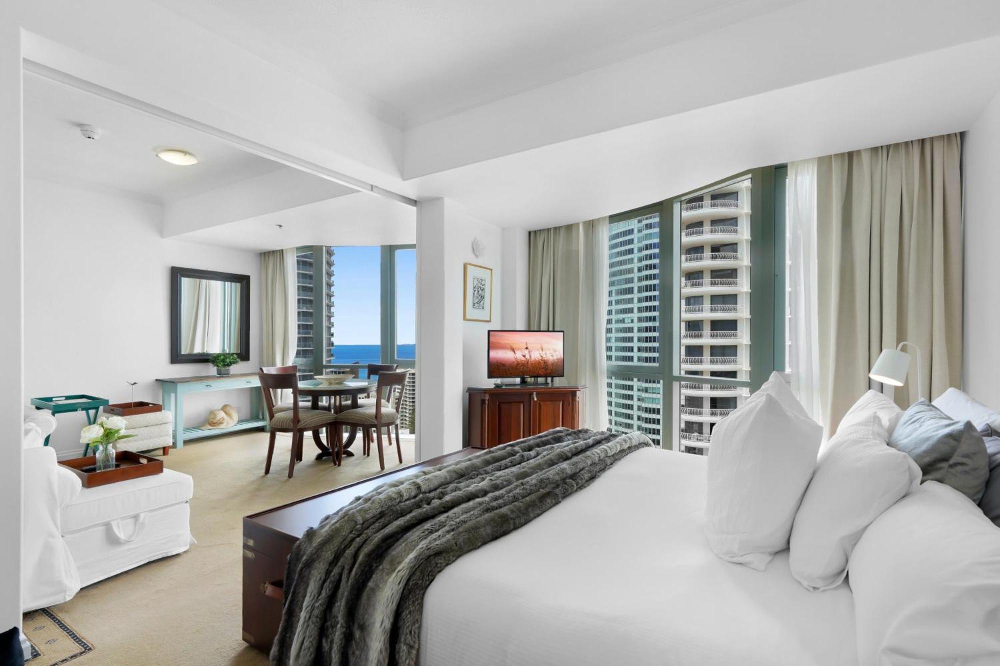 Oceanview 1-bed Sub Penthouse With Pool & Gym Apartment Gold Coast